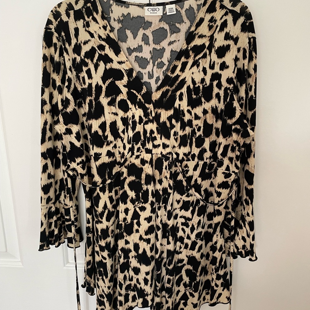 💕🛍Beautiful animal print Blouse🛍💕